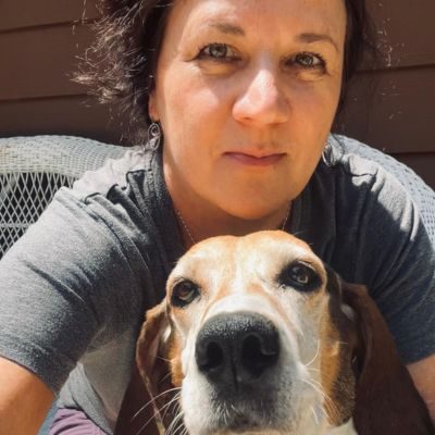 Dana T - Apex pet sitter