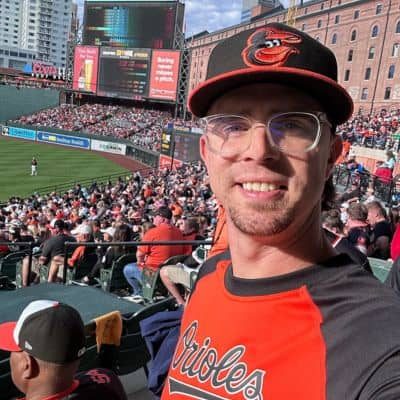 Devin T. Fuquay Varina Dog Walker and Pet Sitter Devin T. Fuquay Varina Dog Walker and Pet Sitter